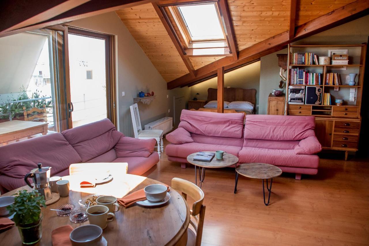 Country Style Attic In The Heart Of Preveza Daire Dış mekan fotoğraf